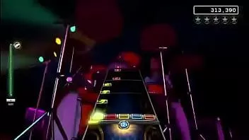Reproduzir Rock band 4 através do fogo e das chamas por dragonforce expert bass fc