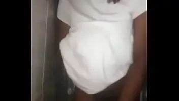 Reproduzir Benção de Ochanya Jonah é uma prostituta sexy