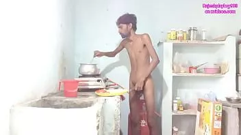 Oynat Rajeshplayboy993 kaka yapan köri, mastürbasyon yapan dick, göt deliğinde parmak