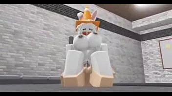play Gadis kelinci roblox yang nakal menyelinap di ruang ganti anak laki-laki lalu menjadi kacau