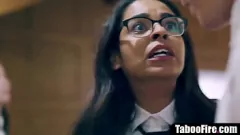 تشغيل Teen's Teen المحرمة مع Stepiblings