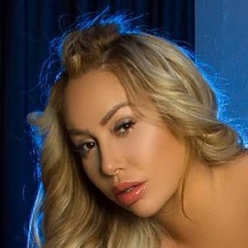 Pornostar Uptown Jenny